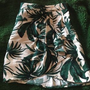 H&M palm leaf tropical print skirt